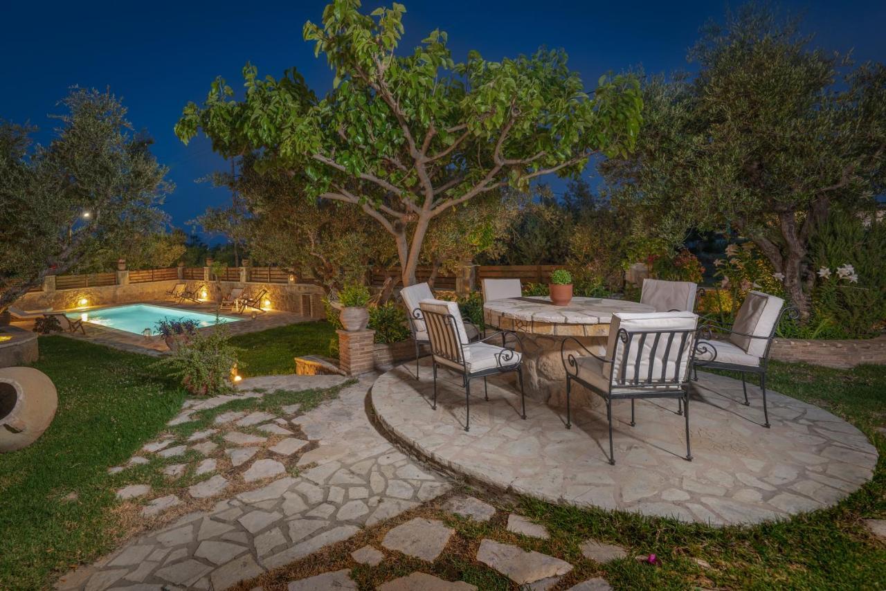 Joya Luxury Villas Kypseli Exteriör bild